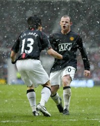  图卢兹主场十人应战，顽强逼平领头羊巴黎  