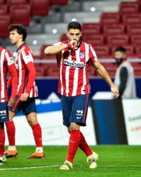  沃尔夫斯堡防守反击奏效客场逼平卫冕冠军拜仁